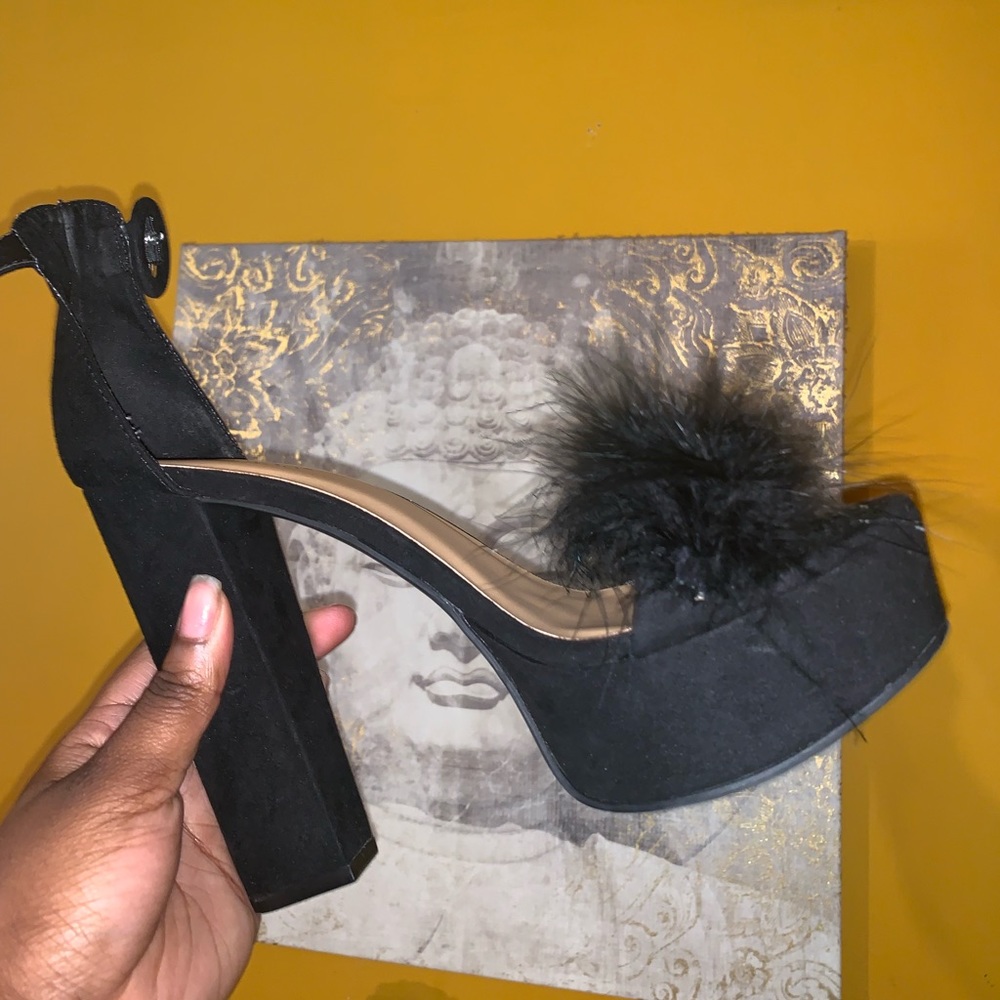 Fur heels